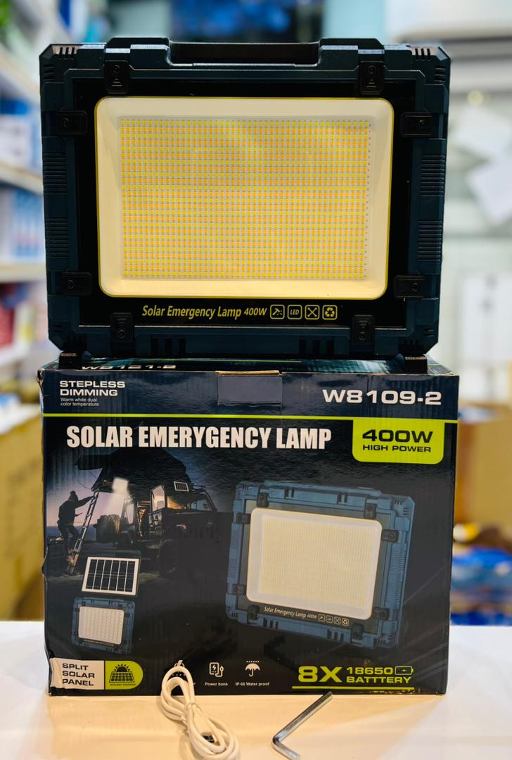 پروژکتور شارژی خورشیدی 400وات مدل W8109-۲ قابل حمل